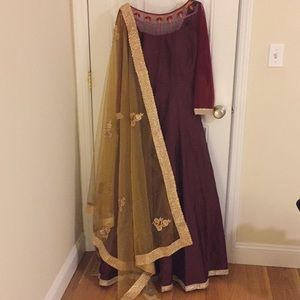 Floor length grown/ anarkali / Indian dress (s/m)